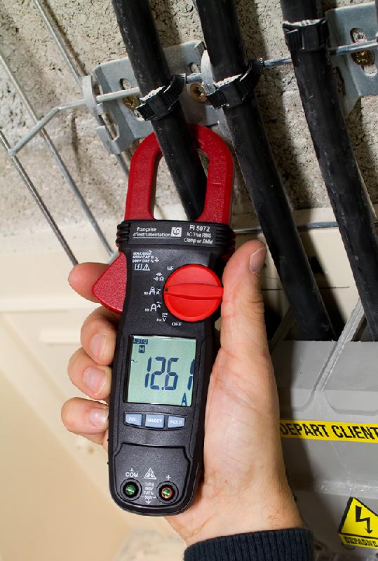 FI5076 | Pince multimètre 6000 points TRMS AC, 600 A AC, 600 V CATIII, 300 V CATIV, Ø30 mm, indicateur rotation de phase_4