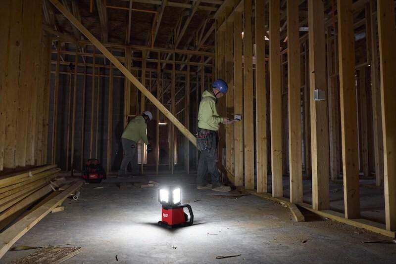Projecteur LED de chantier multidirectionnel M18 MDTL-0 4500 lumens - MILWAUKEE - 4933498149_4