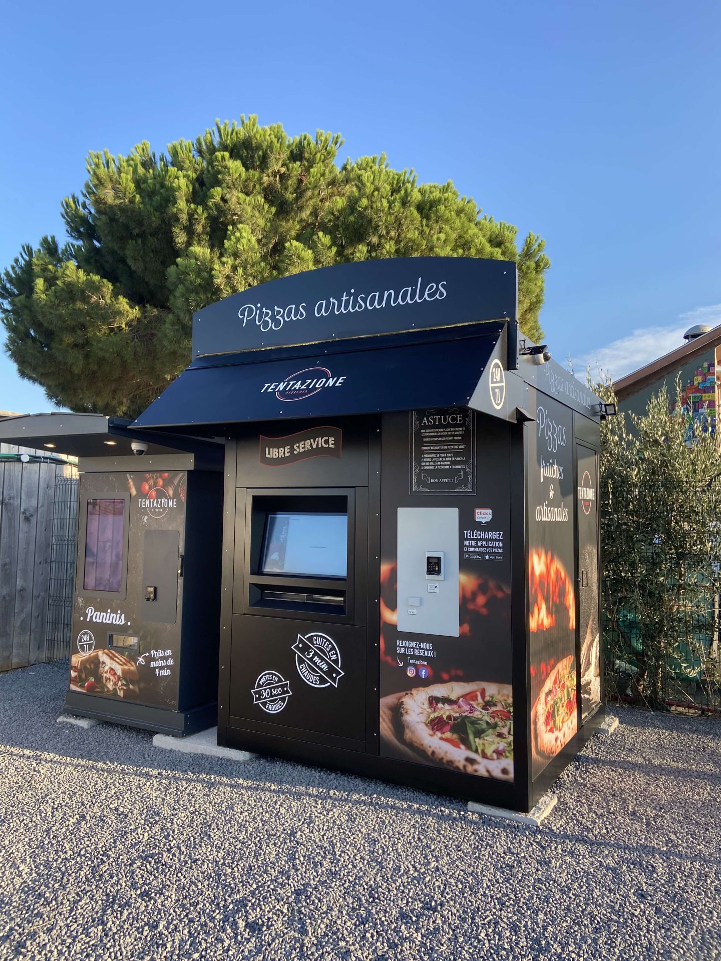 Kiosque 5m² pour distribution automatique de pizza - Le kiosque pizzadoor