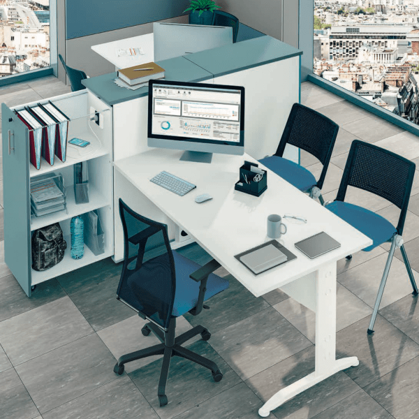 Bureau individuel ou collaboratif en open space avec pied métallique et passe-câbles amovible - Idra - Burocéan_4