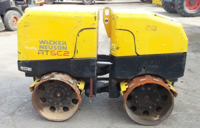 Engin compacteur Wacker Neuson RTSC2 2005