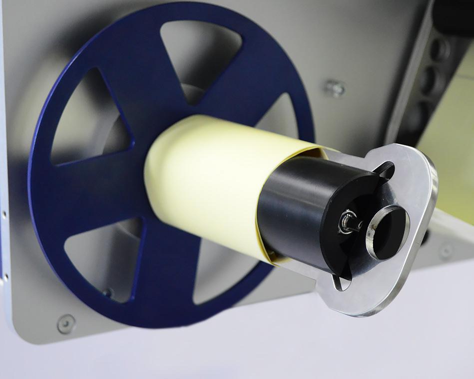 Étiqueteuse automatique industrielle pour une impression et dépose d'étiquettes auto-adhésives pour palettes - APL 8000 Séries_4