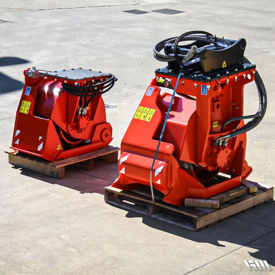 Fraiseuse pour enrobé et béton sur chantier