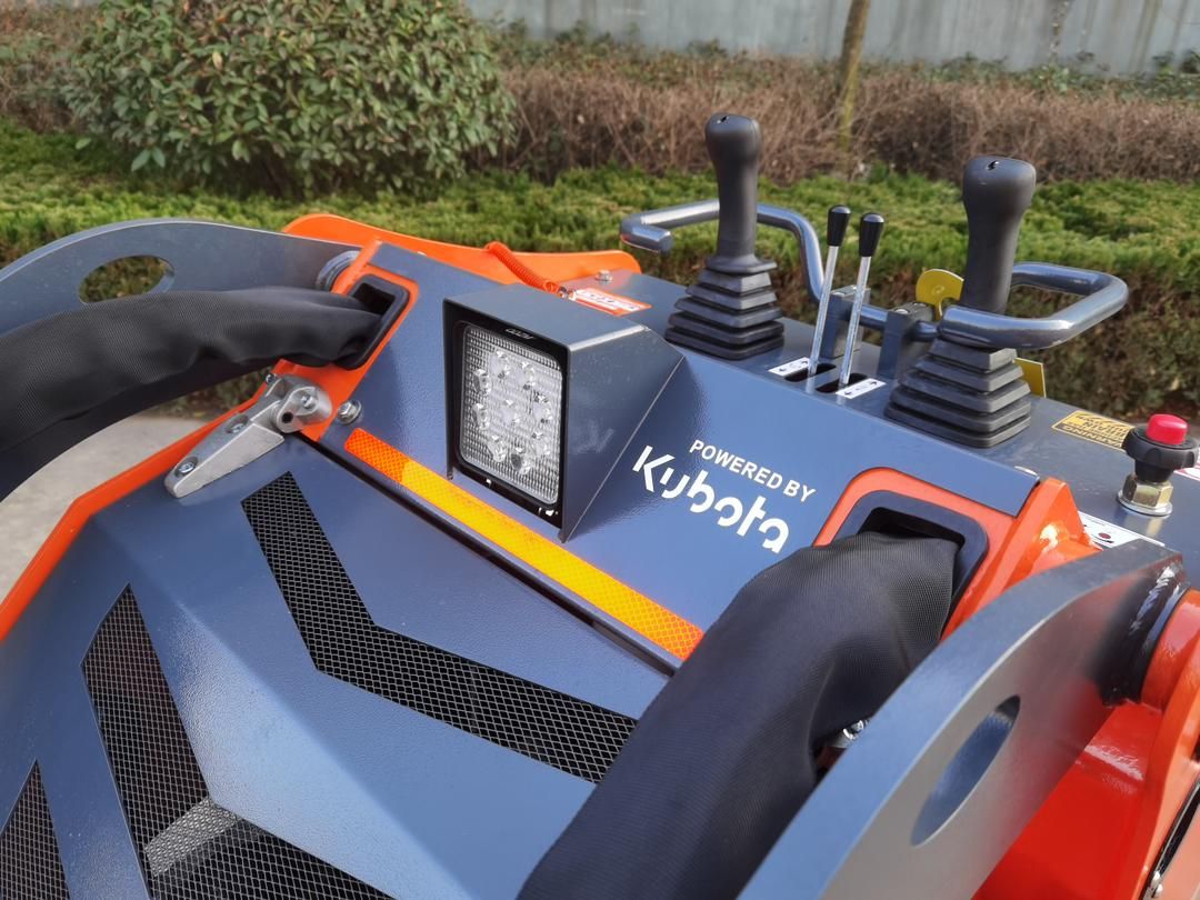 Mini chargeuse à chenilles porte outils 25cv kubota_4
