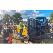 Machine forestière Uniforest avec refroidisseur d'huile et indicateur de diamètre des troncs