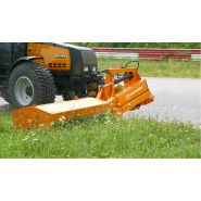 Machine de broyage forestier avec système de débattement sécurisé