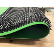 Bande transporteuse sur mesure en PVC avec pavé à tétines collés jonction à chaud - MTCP_4