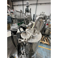 Cuve chauffant skid d'occasion avec pompe centrifuge - référence : c8304_4