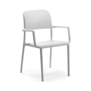 Fauteuil en résine RIVA - Stamp - Design épuré, empilable et léger pour usage extérieur_4