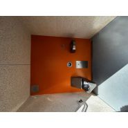 Cabine PMR avec une cabine urinoir disponible en version manuelle, semi-automatique ou automatique - réf. 2052_4