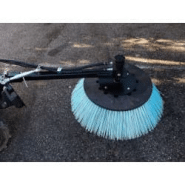 Brosse adaptable sur ligne hydraulique auxiliaire obligatoire