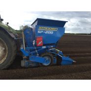 Jardinière de pommes de terre avec gestion optimale de l'écoulement du sol et rendement amélioré