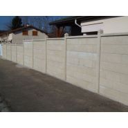 Clôtures en béton adaptées aux espaces résidentiels