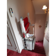 Monte-escalier double-rail pour escaliers courbes ou droits, utilisable en intérieur ou extérieur - Handicare_4