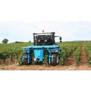 Tracteur enjambeur performant pour exploitations agricoles