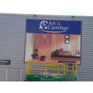 Enseigne toile tendue sur mesure: imprimez votre visuel de communication dans le respect de votre charte graphique - OUEST ENSEIGNES_4