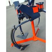 Machine agricole pour semis simplifié avec trémie et distribution