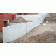 Mur en béton armé de soutènement pour aménagements industriels