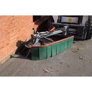 Accessoire écologique pour nettoyage de parkings sans produits chimiques