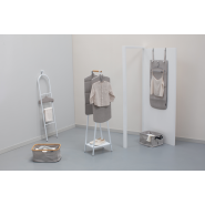 Échelle porte-vêtements Linn -White avec 3 barres pour suspendre vêtements, crochet pour cintres et section supérieure arrondie_4