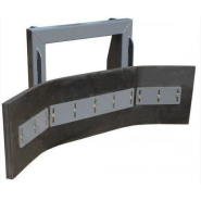 Racleur pour nettoyage des cours et terrassement