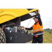 Bw 213 D-40 - Rouleau monocylindre robuste et efficace - BOMAG - 12 450 kg - Stage II / TIER2 - 98 kW_4