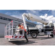 S35EM camion nacelle - Bronto Skylift - 35 m - compacte et facile d'utilisation_4