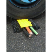 Protège câbles pour poids lourds jusqu'à 44 tonnes - COBRA 31-3_4