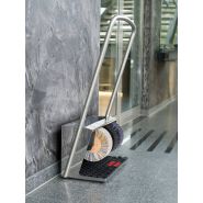 Cireuse à chaussures Floor Plus - modèle robuste avec brosses surdimensionnées et capteur capacitif_4