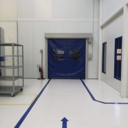 Porte rapide souple industrielle - ZipGO Conveyor - Sécurité avancée et conformité aux normes_4