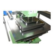 Équipement KC Printing Machine pour marquage et gaufrage sur cuir
