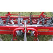 Favorit 254/254f - Andaineur à tapis SIP - Largeur de travail 2,50 m - 4 dents à ressort par rangée_4