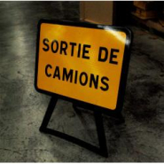 Panneau indication temporaire sortie de camions KC1SC - WPSignalisation - ultra-résistant_4
