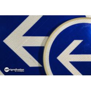 Panneau d'obligation B21a1 - Contournement obligatoire par la droite - Panneau de prescription_4