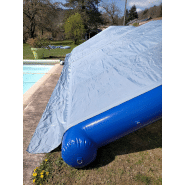 Capsule modulable avec toit déperlant pour chantiers de piscine