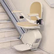 Monte-escalier simple très économique  - ergonomique et fiable pour escaliers droits intérieurs et extérieurs - Acorn_4