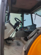 Renault 550 RX – 100 ch – 1997 – Tracteur agricole fiable et polyvalent_4