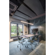 Table média pratique et élégante pour un  environnement moderne et fonctionnel_4