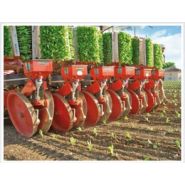 Unitrium 45 - Planteuse Checchi & Magli - Distance entre les rangs 45 cm - Semi-automatique pour plants à motte conique et pyramidale_4