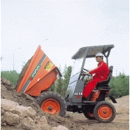 Machine de chantier stable grâce à une répartition équilibrée du poids