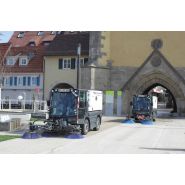 Swingo 200+ - Balayeuse haut de gamme pour un nettoyage économique et écologique des zones urbaines