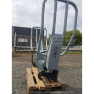 Pince enrubannage et à balles rondes - Sonarol CB SNR 1700 pour chargeur frontal - Largeur 1700 mm, charge 900 kg_4