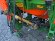 Pulvérisateur agricole Amazone UF 901 - excellente précision, 900L, rampe 15m_4
