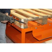 Table ergonomique pour recyclage de palettes en bois