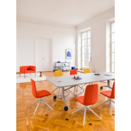 Table modulable et pliante, idéale pour les réunions, conférences ou séminaires, adaptée aussi bien aux PME qu'aux grandes entreprises_4