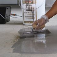 Mortier coulable de réparation béton - prise rapide - Watco - pour sols béton à trafic intense_4