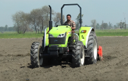 Tracteur PREET 6549 performant pour cultures entre rangs labourés