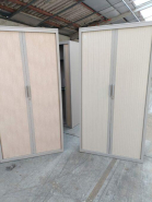 Armoire haute métallique Steelcase d'occasion - 4 étagères réglables - 43x100x198 cm - rideaux coulissants_4