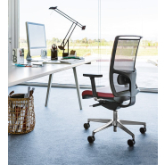 Fauteuil ergonomique avec appui-têtes  réglables, accoudoirs ajustables et un rembourrage confortable pour usage quotidien intensif_4