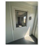 Bureau modulaire Batimodule® 30 pieds - Dimensions 9,12m x 2,43m x 2,59m - Isolation, électricité et équipements inclus_4